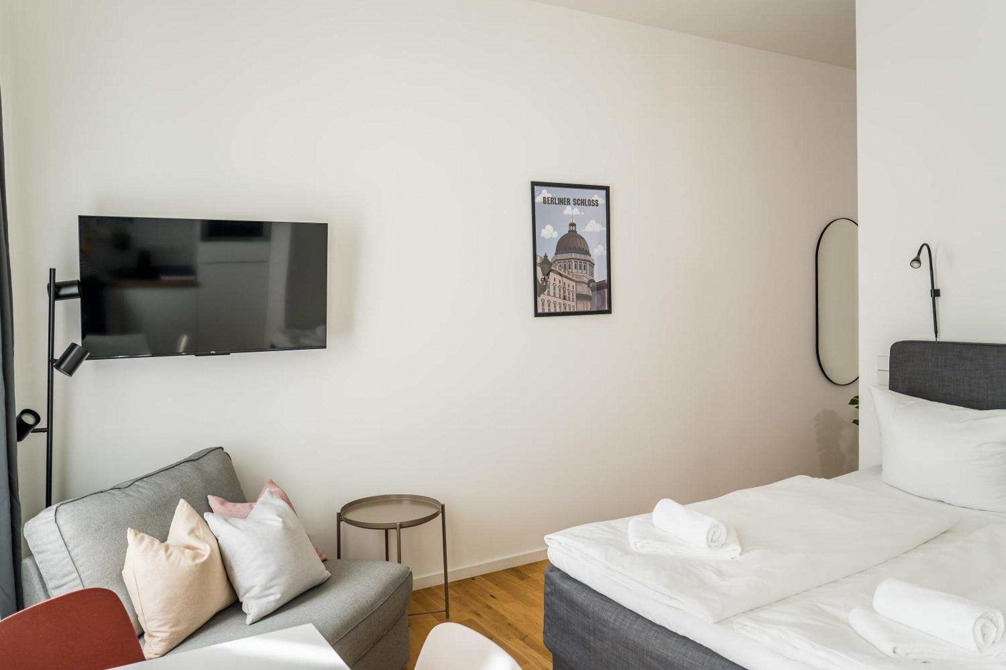 Homaris Apartments Schlueterstrasse Berlin Exterior foto