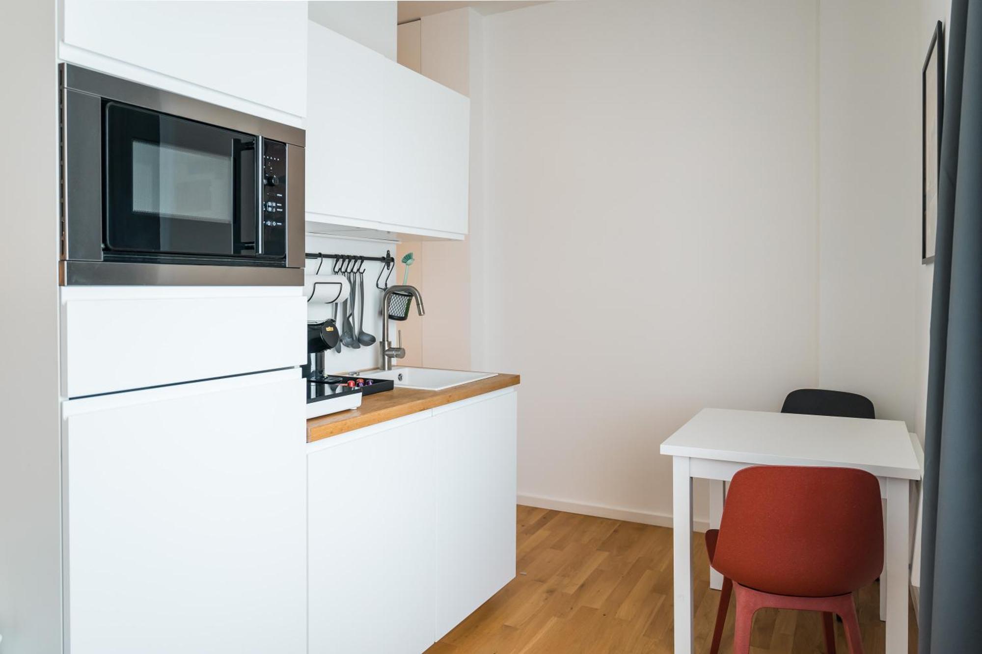 Homaris Apartments Schlueterstrasse Berlin Exterior foto